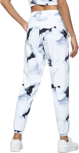 Vista 200 de Kcutteyg - Pantalones deportivos con bolsillos para mujer, diseño suave, ligero y de secado rápido, para entrenamiento, gimnasia, yoga y correr