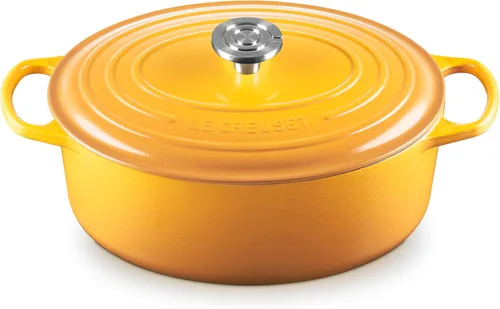 Vista 52 de Le Creuset - Olla holandés redonda con tapa de cocina, hecha de hierro fundido esmaltado, 6.75 cuartos de galón, color alcachofa, colección signature