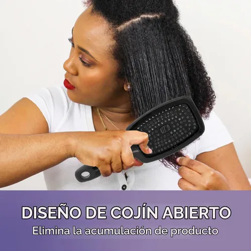 Vista 4 de Curl Keeper Flexy - Cepillo de pelo morado para desenredar con cerdas flexibles para uso en la ducha, peinar rizos y eliminar nudos, accesorios