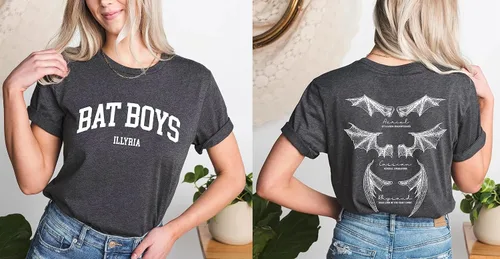 Vista 3 de Camisa de murciélago para niños, camisa Illyrians of the Night Court, Acotar A Court of Thorns and Roses 2 caras