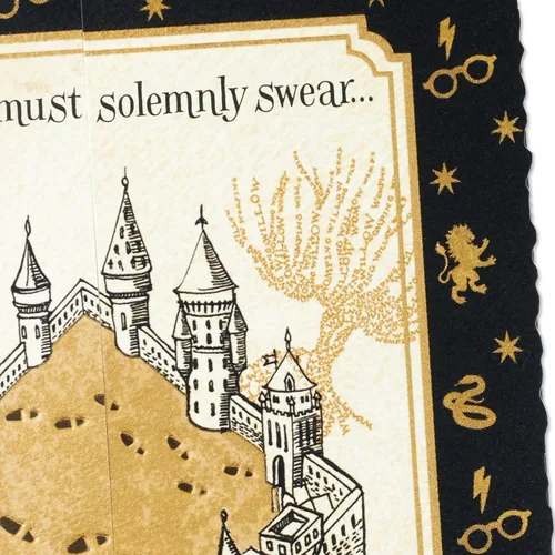 Vista 4 de Tarjeta de cumpleaños Hallmark con motivo de Harry Potter (Mapa del Merodeador)