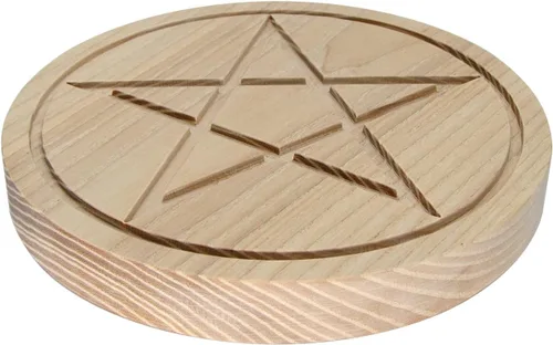 Vista 2 de Moonlight Mysteries Placa de pentagrama de altar de patente de pentáculo Wiccan de madera maciza Unfinshed Ceniza