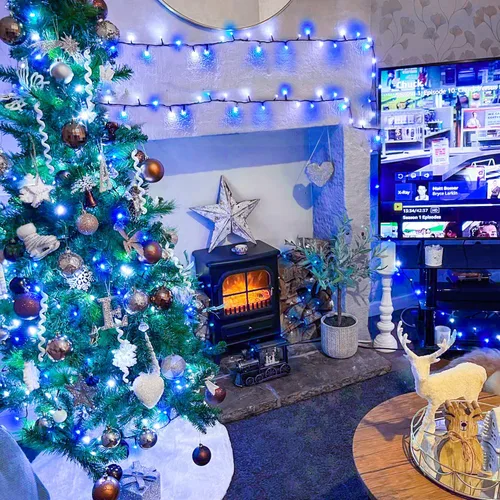 Vista 3 de JMEXSUSS Guirnalda de luces de Navidad de 200 LED azules y blancas, 66 pies, de exterior, expansible, para árbol, fiesta o decoración de hogar