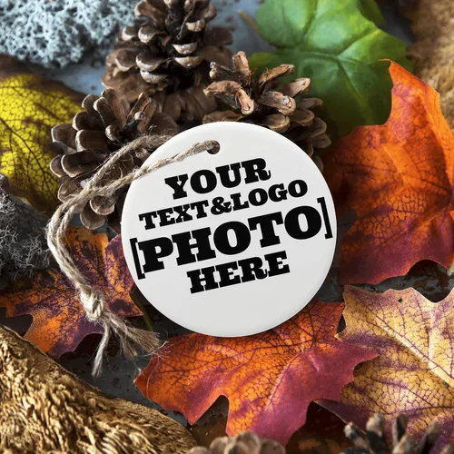 Vista 2 de Adorno de árbol de Navidad con foto personalizada, adorno de compromiso, recuerdo de cerámica coleccionable de vacaciones, regalo de Navidad