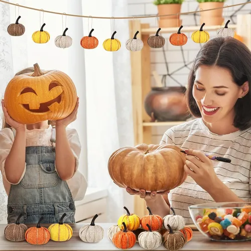 Vista 2 de Kajaia 12 piezas de mini adornos colgantes de calabaza de otoño de Acción de Gracias para árbol de 2.05 pulgadas, tela de arpillera, calabaza