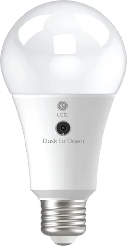 Vista 7 de GE General Electric LED+ del Anochecer al Amanecer Blanco Suave A21 (Paquete de 1)