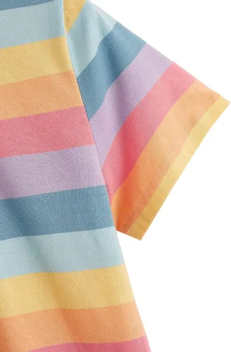 Vista 4 de SweatyRocks - Ombligueras de manga corta con cuello abotonado y estampado a rayas para mujer