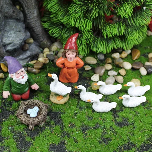 Vista 3 de Accesorios de jardín de cuento de hadas, estatua de gnomo en miniatura y estatua de ganso blanco, 9 piezas, maceta y decoración del hogar Dx-01