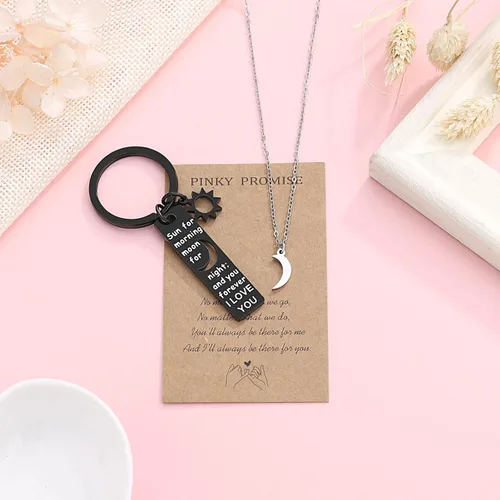 Vista 7 de UNGENT THEM Sun and Moon Matching Couple Keychain and Necklace Set - Valentine's Day Birthday Couples Gifts for Boyfriend Girlfriend Wife Husband