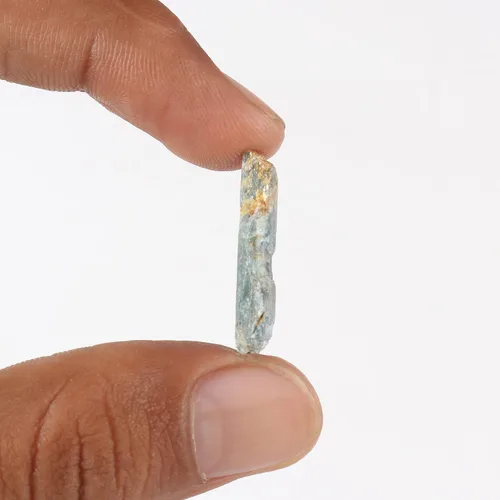 Vista 2 de GEMHUB Lápiz de cianita áspero pequeño con cristal curativo de cianita azul áspero suelto, tamaño pequeño, 9.7