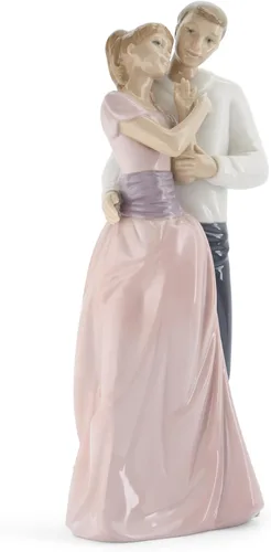 Vista 3 de NAO Sueños de amor. Figura de novia y novio de porcelana.