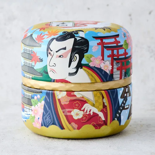 Vista 5 de KATSUHIKO Matcha orgánico japonés - Grado ceremonial - cuidadosamente seleccionado por nuestro maestro de té Kyoto de 20ª generación (est. 1751).