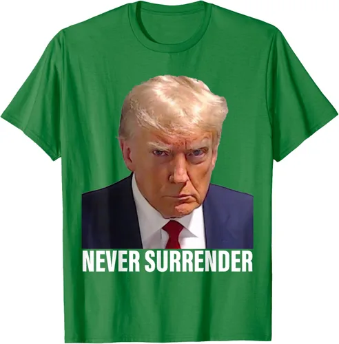 Vista 4 de Camiseta Pro Trump Mugshot Never Surrender para hombre y mujer, Negro