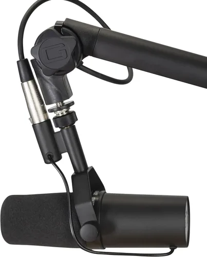 Vista 9 de Gator Frameworks - Soporte para micrófono de transmisión montado en escritorio Deluxe para podcasts y grabación; cable XLR integrado, (GFWBCBM3000)
