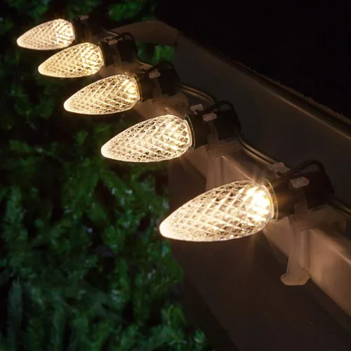Vista 2 de Luces LED navideñas comerciales C9 OptiCore para exteriores Guirnalda de luces de navidad de alta resistencia cable verde