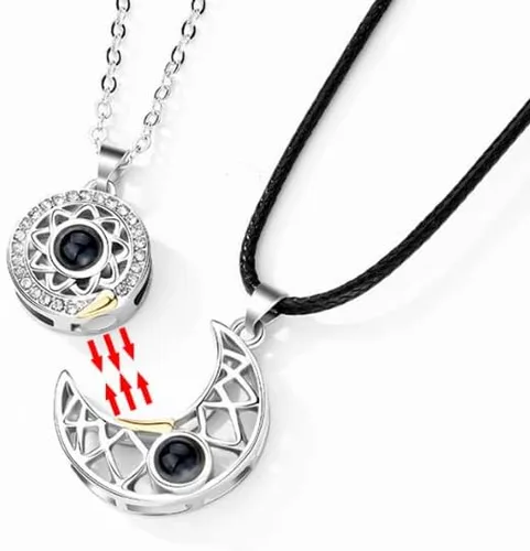 Vista 2 de 4 collares con texto en inglés "I Love You" en 100 idiomas para él y ella, collares a juego para parejas, mejores amigos, amistad, regalo de joyería