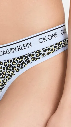 Vista 6 de Calvin Klein Tanga de algodón Ck One para mujer