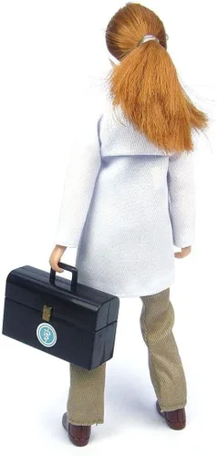 Vista 2 de Breyer - Veterinaria tradicional con set veterinario, 8", Multicolor