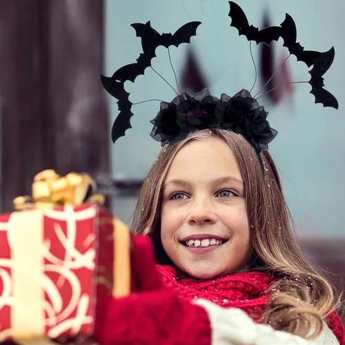 Vista 4 de WeePaww 8 piezas de gafas de Halloween más diademas para cosplay anteojos con forma de esqueleto de araña de calabaza anteojos novedosos y diademas