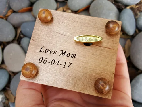 Vista 4 de Regalo para hija, caja de música de oso Winnie the Pooh con amor en la parte superior, la personalización en la parte inferior está disponible