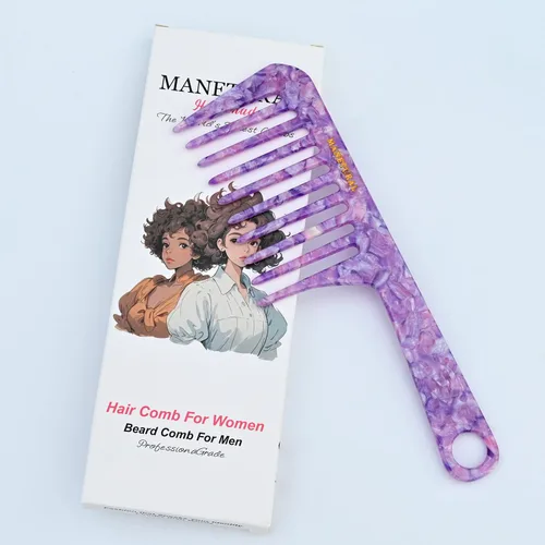 Vista 6 de D1 Peine de mango de dientes anchos para cabello rizado Eleva, conserva el rizo, suaviza el cabello. Peine de acetato (morado brillante)