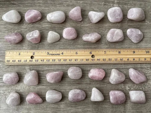 Vista 9 de GAF TREASURES Piedras pulidas de kunzita al por mayor, piedra preciosa natural pulida de la kunzita, rocas pulidas kunzita (Kunzita, 0.25 libras)