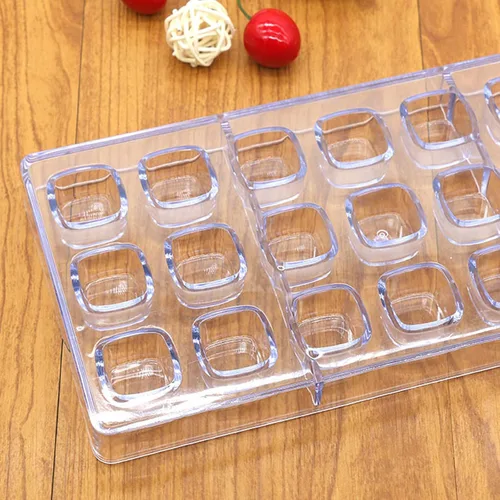 Vista 5 de HAPYLY - Molde de policarbonato para hacer chocolate con 24 cuadrículas, forma de cubo, transparente