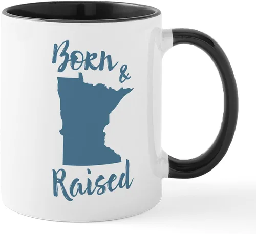 Vista 32 de CafePress Loves Me In Minnesota Taza de café de cerámica de 11 oz (11.0 fl oz)