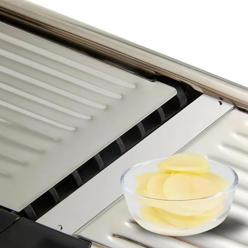 Vista 16 de Restaurantware Rebanadora de mandolina ajustable de acero inoxidable, cortador de verduras estándar alemán con protector de cuchilla, guantes