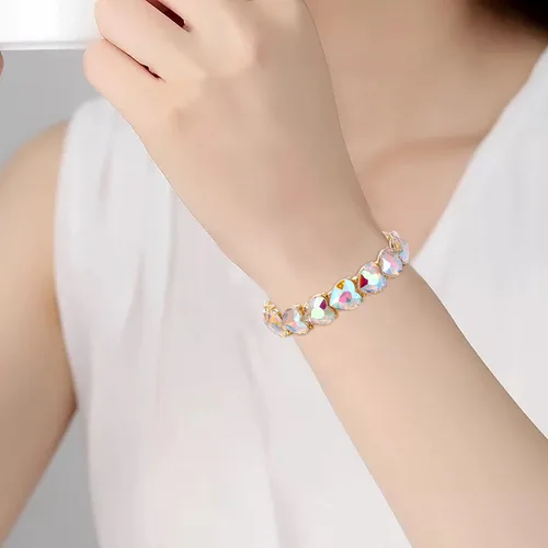 Vista 2 de EleQueen Pulsera elástica de corazón de cristal con diamantes de imitación para mujer