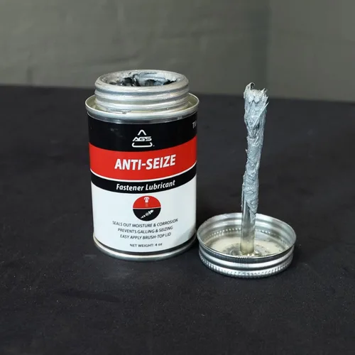 Vista 6 de AGS Soluciones Automotrices Lata con Cepillo Thread-Magic Lubricante Antiaferrante para Pernos y Tornillos, 4 onzas, Alta Temperatura, Lubricante
