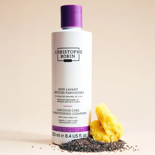 Vista 4 de Christophe Robin Acondicionador limpiador de rizos Luscious con aceite de semilla de chía para cabello ondulado a suave rizado, 8.4 onzas líquidas