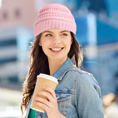 Vista 5 de Gorro de invierno para mujer, sombrero de protección para el cabello, gorro de punto cable suave, gorro de nieve con forro de satén para mujer