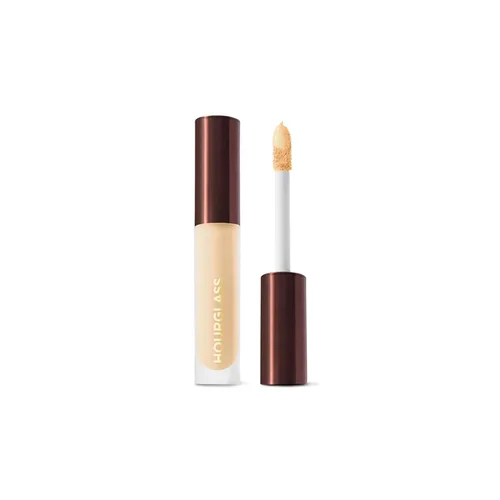 Vista 19 de Hourglass Corrector de aerógrafo Vanish. Corrector ligero e impermeable para un aspecto natural con aerógrafo