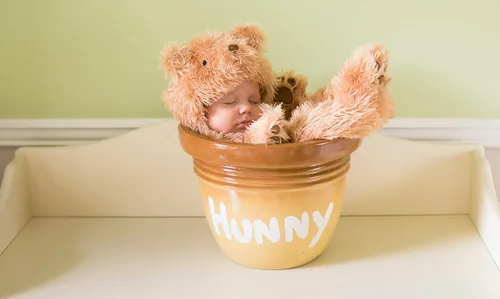 Vista 5 de Baby Snuggle - Enterizo de oso de peluche de lujo