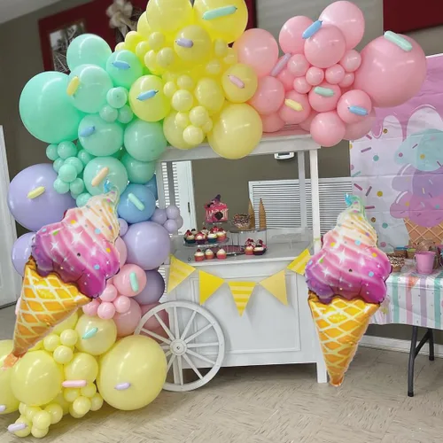 Vista 4 de Kit de arco de globos de helado – Juego de 142 guirnaldas de globos pastel con globo de Mylar de aluminio de helado de 37 pulgadas, globos torcidos