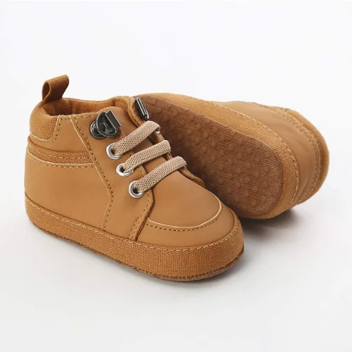Vista 3 de RVROVIC Zapatillas antideslizantes para bebés y niñas, botas de tobillo suaves para niños y niñas, zapatos de cuna para recién nacidos