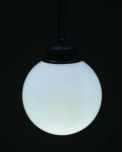 Vista 3 de Xodus Innovations WP400-3 - Luz de globo de verano de 5 pulgadas con encendido y apagado automático, paquete de 3, color blanco