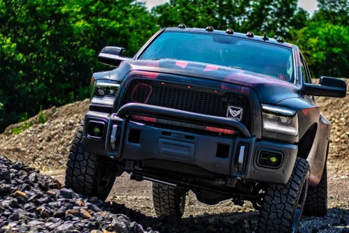 Vista 5 de Morimoto XB Plug & Play. - Conjunto de faros delanteros LED compatibles con Dodge Ram 1500, 2500, 3500, 2009-2018.