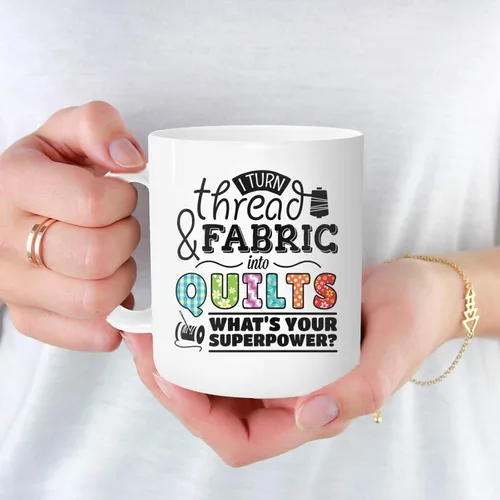 Vista 6 de Taza de café con texto en inglés "I Turn Fabric and Thread Into Quilts What's Superpower", ideal para regalos de cumpleaños, 11 onzas