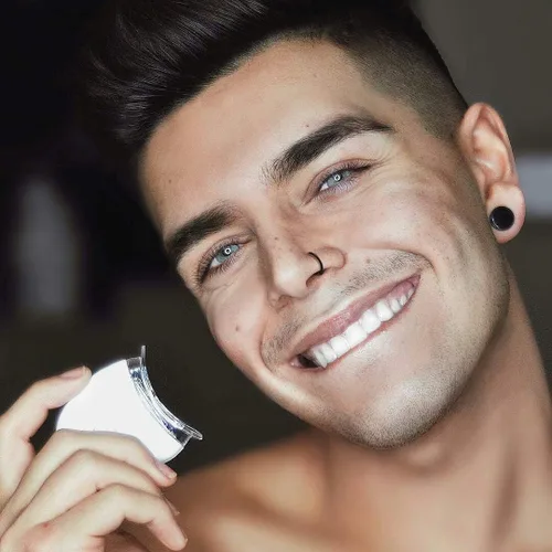 Vista 2 de White with Style - Set blanqueador de dientes para el hogar de calidad profesional, blanco brillante
