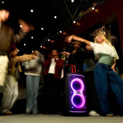 Vista 2 de JBL PARTYBOX 520 - Altavoz portátil para karaoke con sistema de micrófono inalámbrico digital