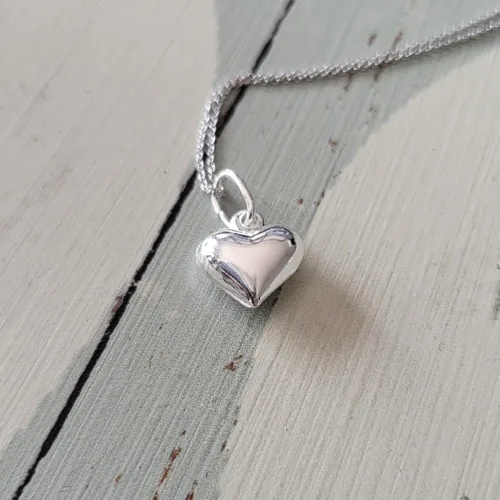 Vista 3 de Collar con dije de corazón 3D de plata de ley, 18 pulgadas