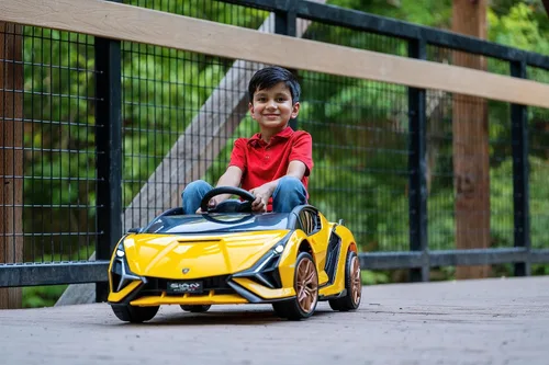 Vista 5 de BEST RIDE ON CARS, Lamborghini Sian - Coche de 12 V para niños, amarillo, con luces LED, bocina, puertas hidráulicas y cinturón de seguridad
