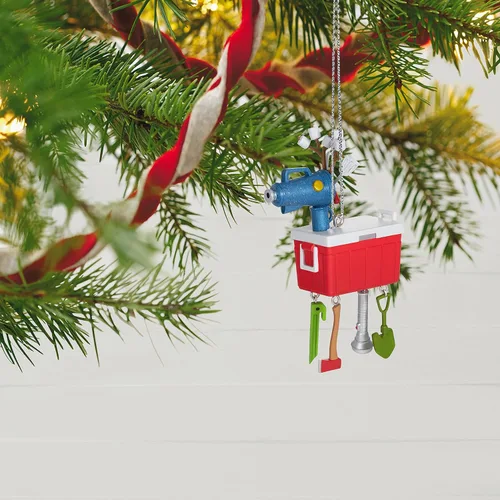 Vista 6 de Hallmark Keepsake Adorno de Navidad 2021, ciervos de camping Camping Deer