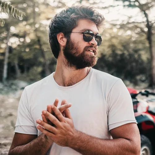 Vista 6 de NECTAR Classic Polarized Sunglasses for Men and Women with 100 UV Protection and Metal Frames - the Kittyhawk from