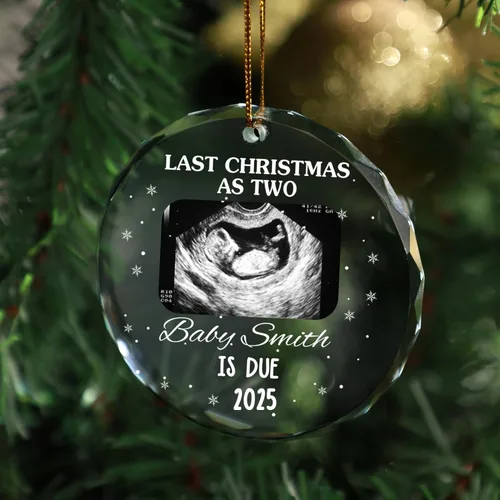 Vista 14 de Adorno de Primera Navidad Personalizado para Bebés 2025 Niña, Primeros Regalos para Bebé 02 B6