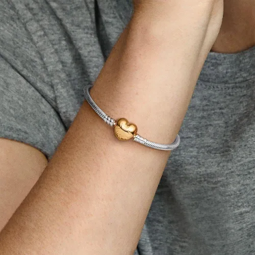 Vista 4 de PANDORA Moments Heart Clasp Snake Chain Bracelet