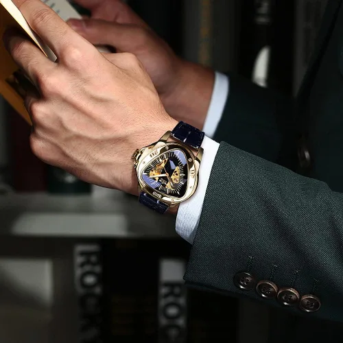 Vista 4 de Winner - Reloj de pulsera mecánico de moda triangular, esfera de carreras triangular, esfera de esqueleto dorado, movimiento automático, diseño