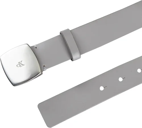 Vista 4 de Calvin Klein Cinturón casual para mujer con hebilla de placa
